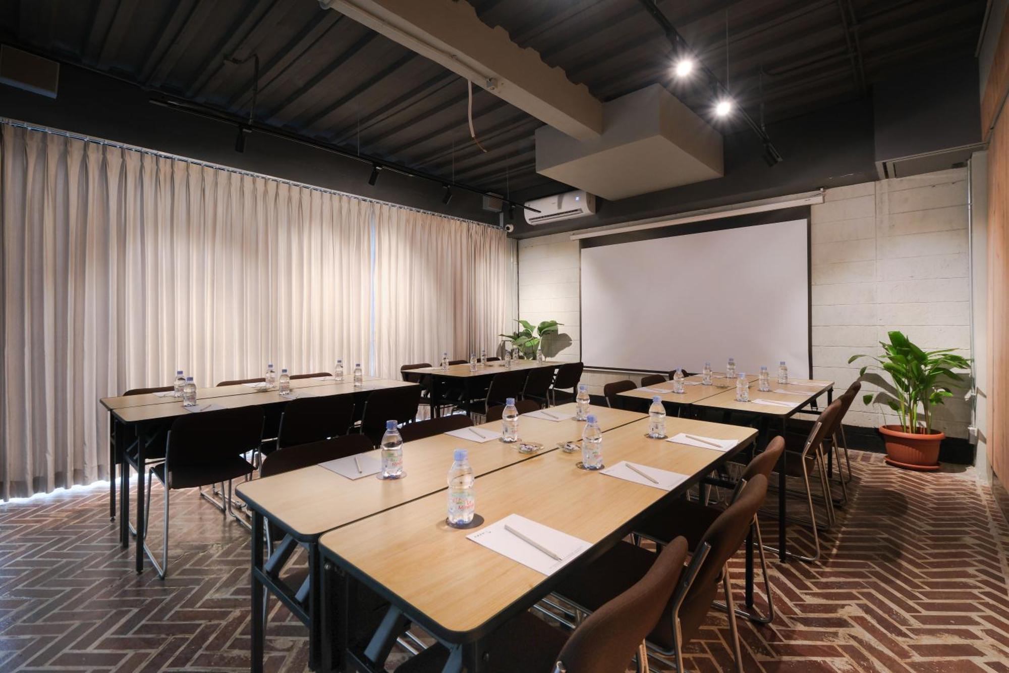 Teduh Simatupang Hotel Jakarta Exterior foto